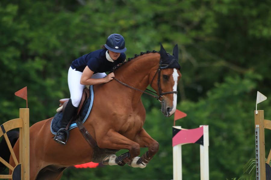Léa en saut d’obstacles